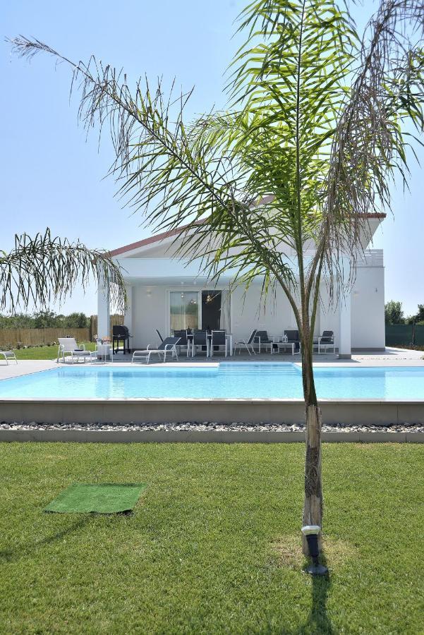 סנטה מריה דל פוקלו Villa Giaira Con Piscina Privata מראה חיצוני תמונה