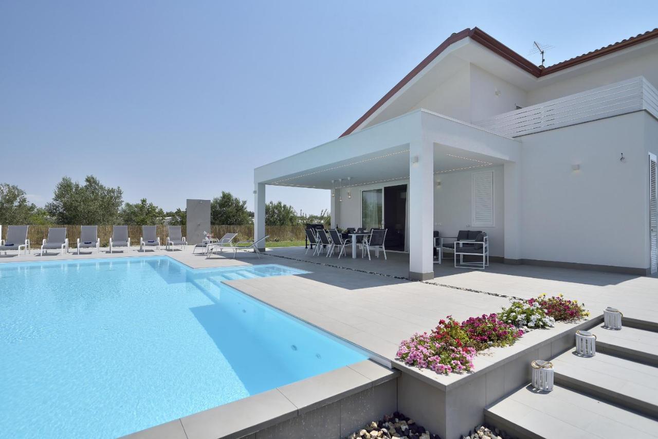 סנטה מריה דל פוקלו Villa Giaira Con Piscina Privata מראה חיצוני תמונה